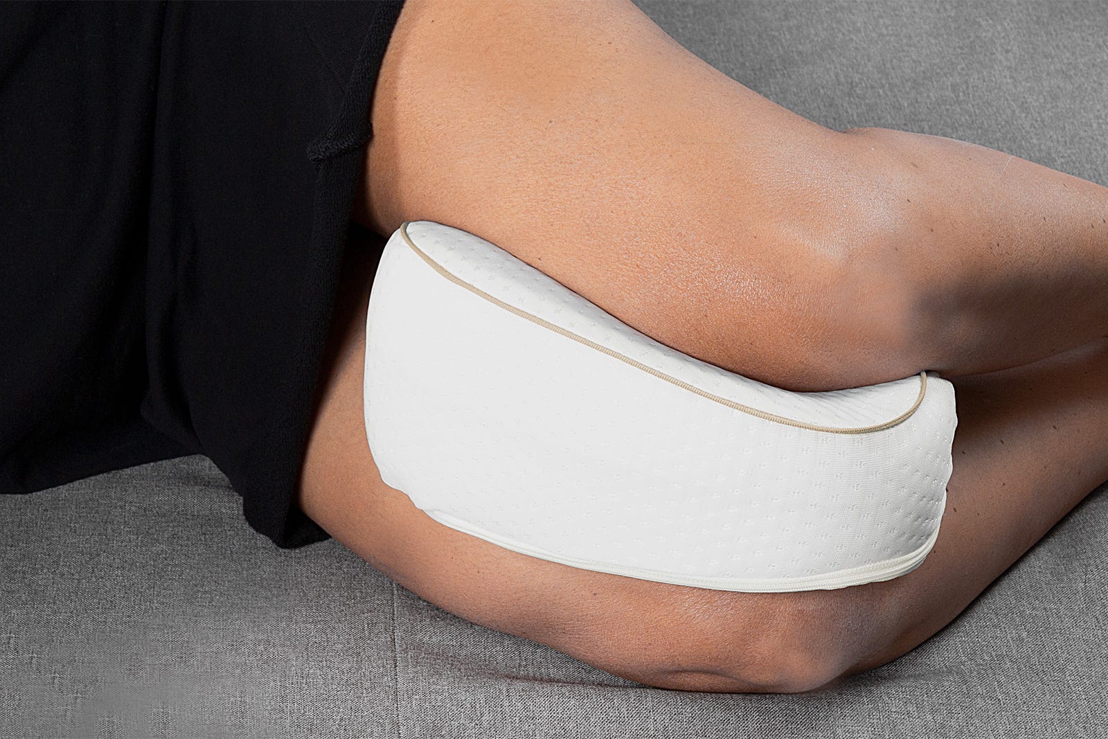 Cuscino Memory Foam Per Ginocchia, Schiena E Gambe - Supporto Ortopedico Per Dormire Bene - Foto 9